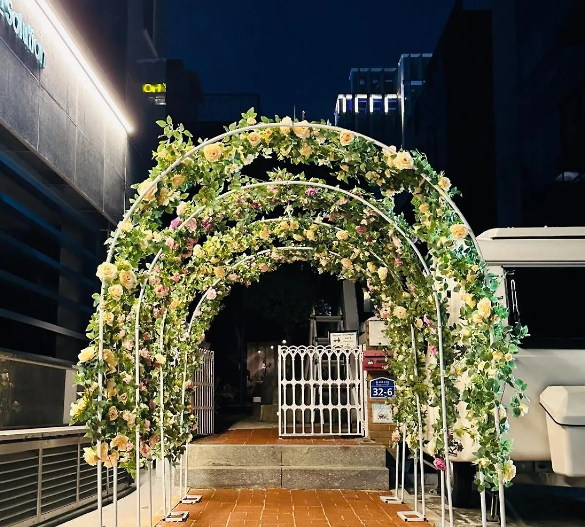 Spring Of Mapo 201, 5 Minutes On Foot From Hongik University Station Seul